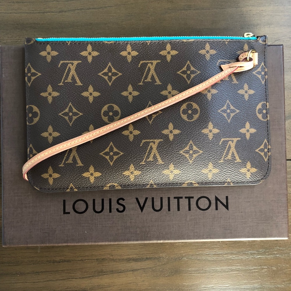Louis Vuitton Monogram Wristlet Clutch - Picture 1 of 7